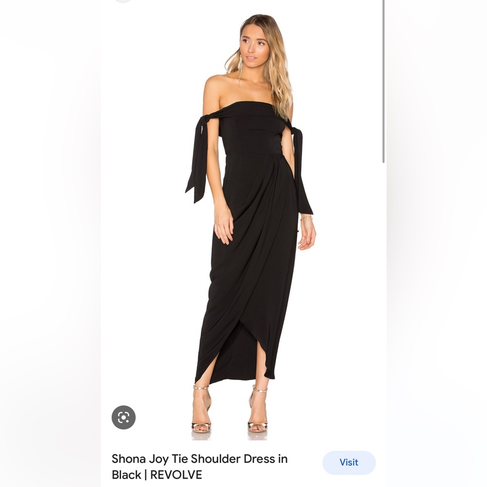 Stunning off the shoulder Shona Joy black dress!